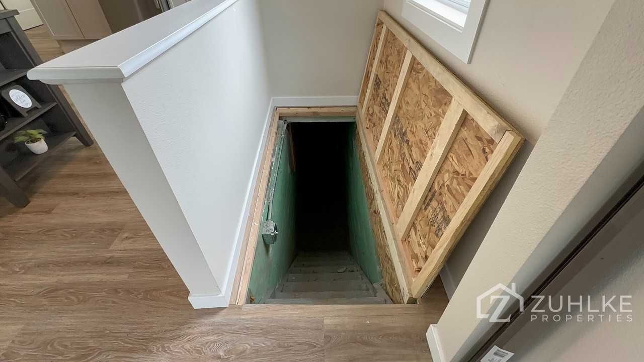 3402 13th Street - Photo 5 of 10
