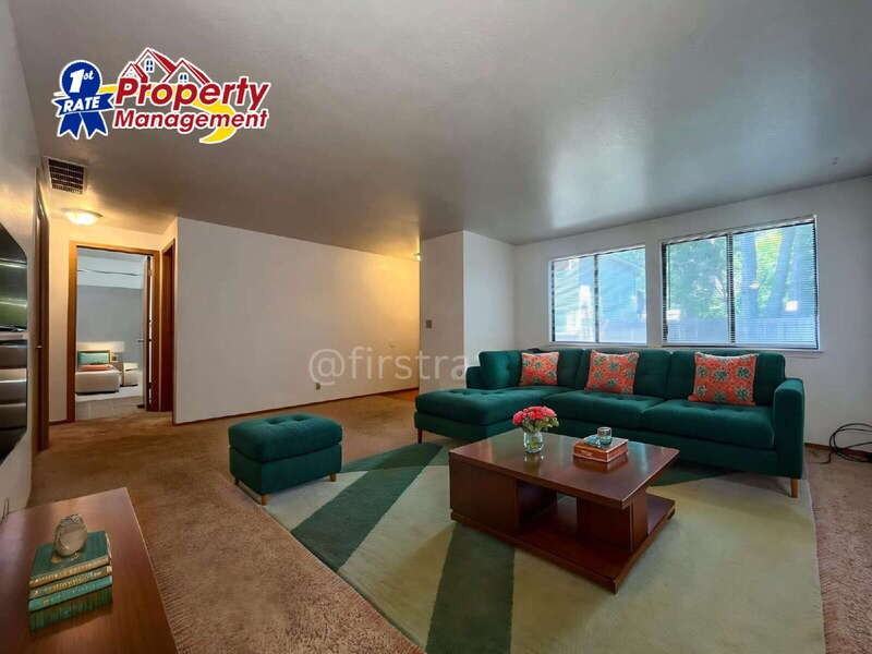 3219 W Rose Hill St - Photo 4 of 46