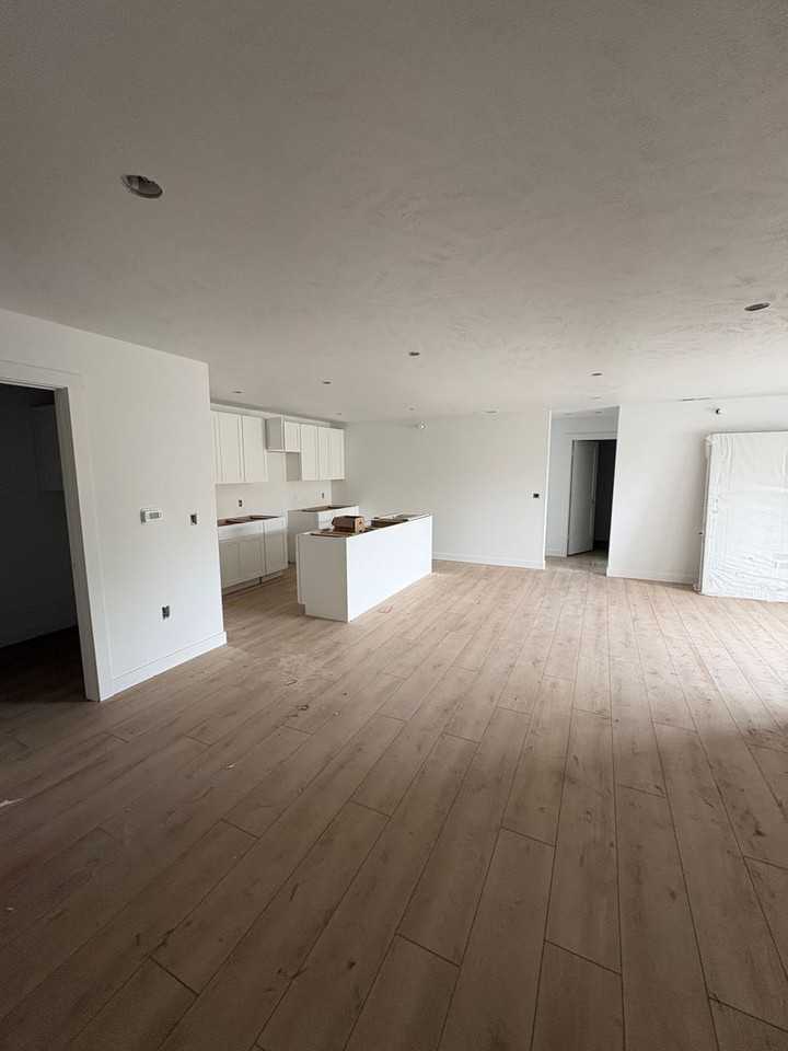 Worthington Apartments - Photo 3 of 14