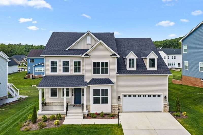 9031 Hereford Ct - Photo 2 of 40