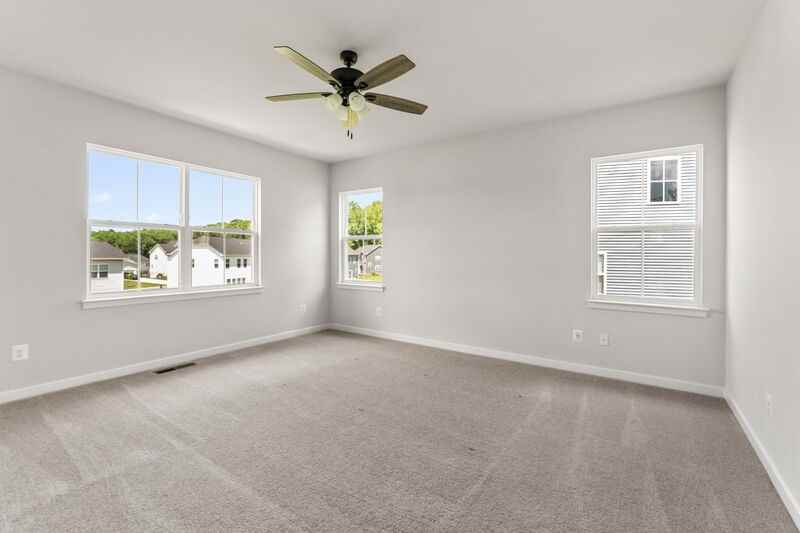 9031 Hereford Ct - Photo 5 of 40