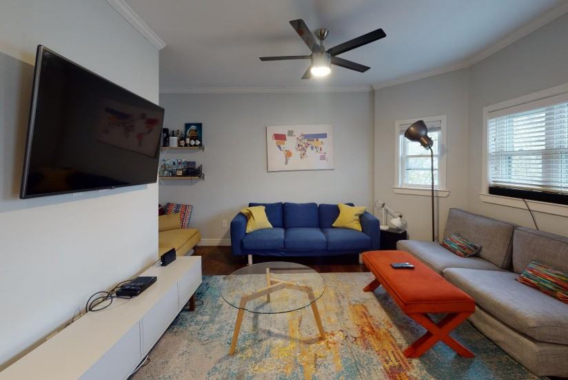 1 Bed / 1 Bath Apartment in East Boston - Photo 3 of 26
