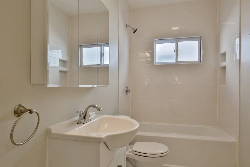1 Bed / 1 Bath Apartment in East Boston - Photo 7 of 26