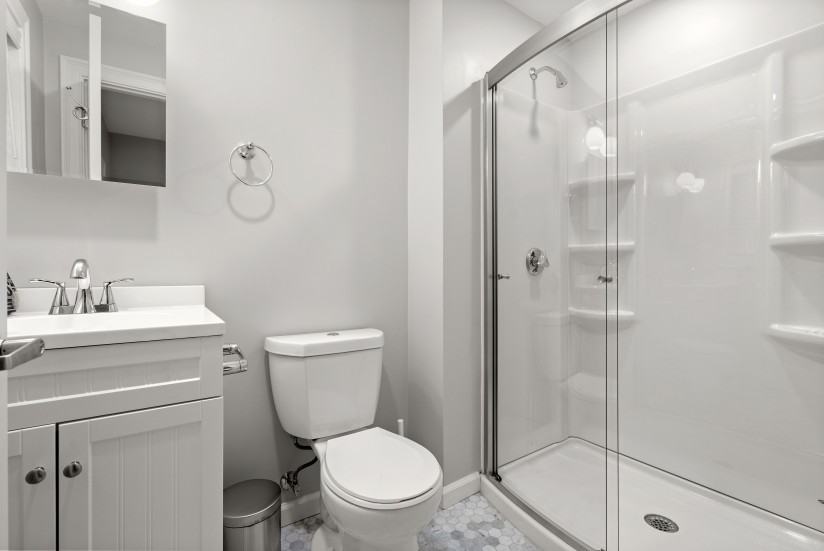 1 Bed / 1 Bath Apartment in East Boston - Photo 2 of 13
