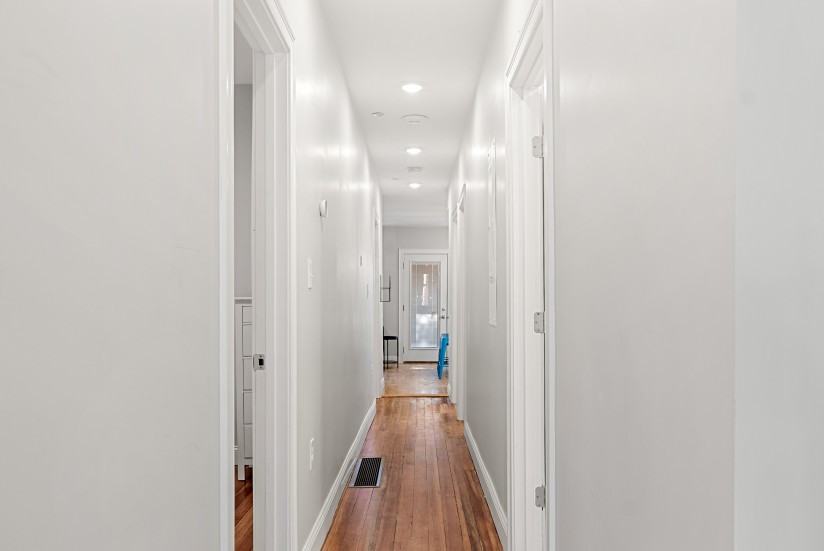 1 Bed / 1 Bath Apartment in East Boston - Photo 7 of 28