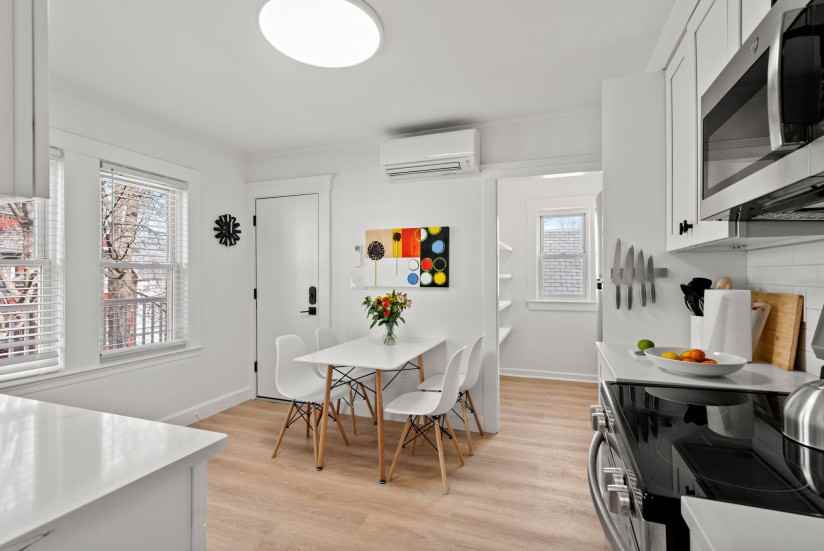 1 Bed / 1 Bath Apartment in Dorchester - Photo 4 of 17