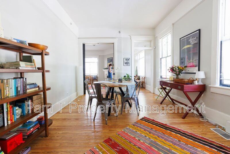 2202 Bull St - Photo 3 of 12