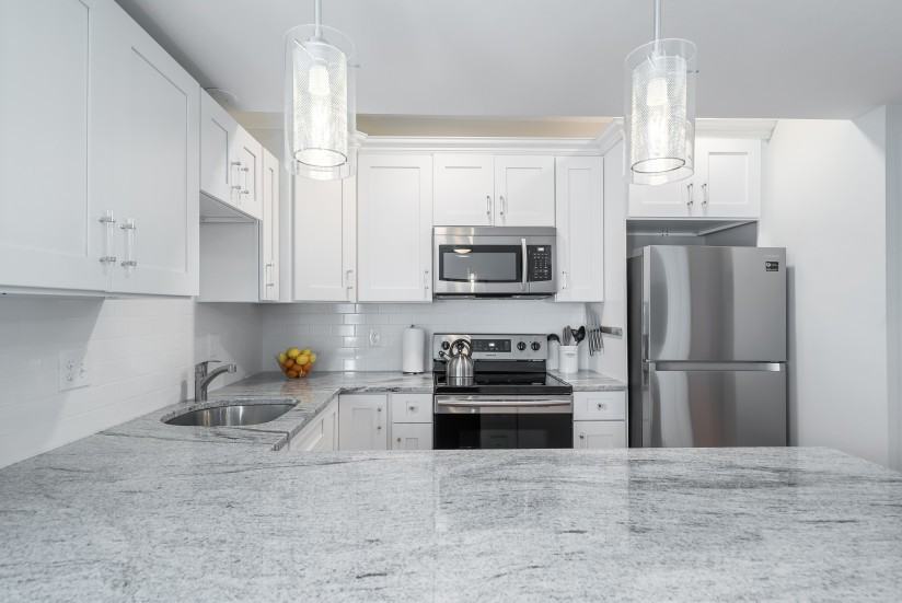 1 Bed / 1 Bath Apartment in Cambridge - Photo 3 of 16