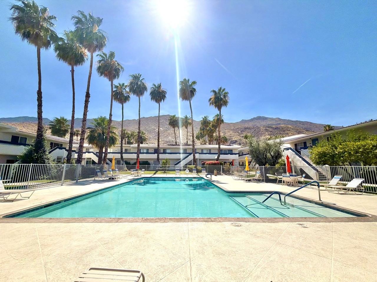 1950 S Palm Canyon Dr