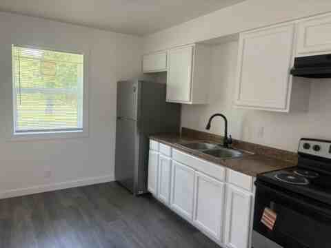 Kansas Apartments - Photo 6 of 15
