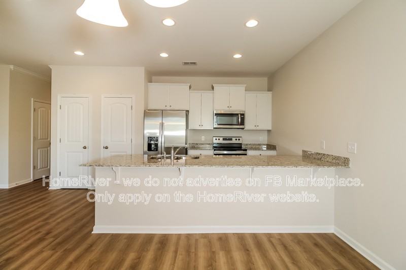 1766 Snead Dr - Photo 4 of 19