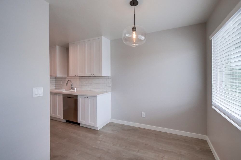 4449 Central Ave - Photo 7 of 17