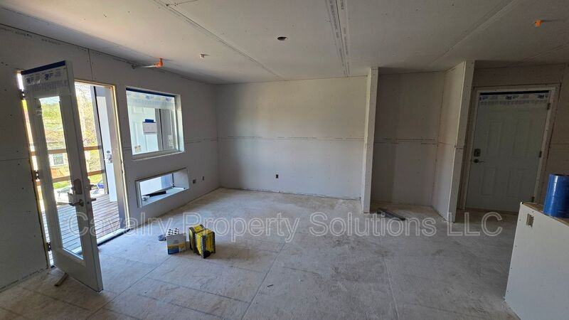 1209 Commonwealth Ave - Photo 3 of 15