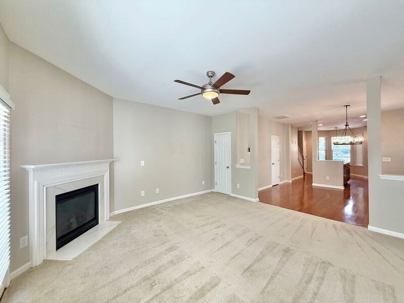 3021 Parkersburg St - Photo 4 of 26