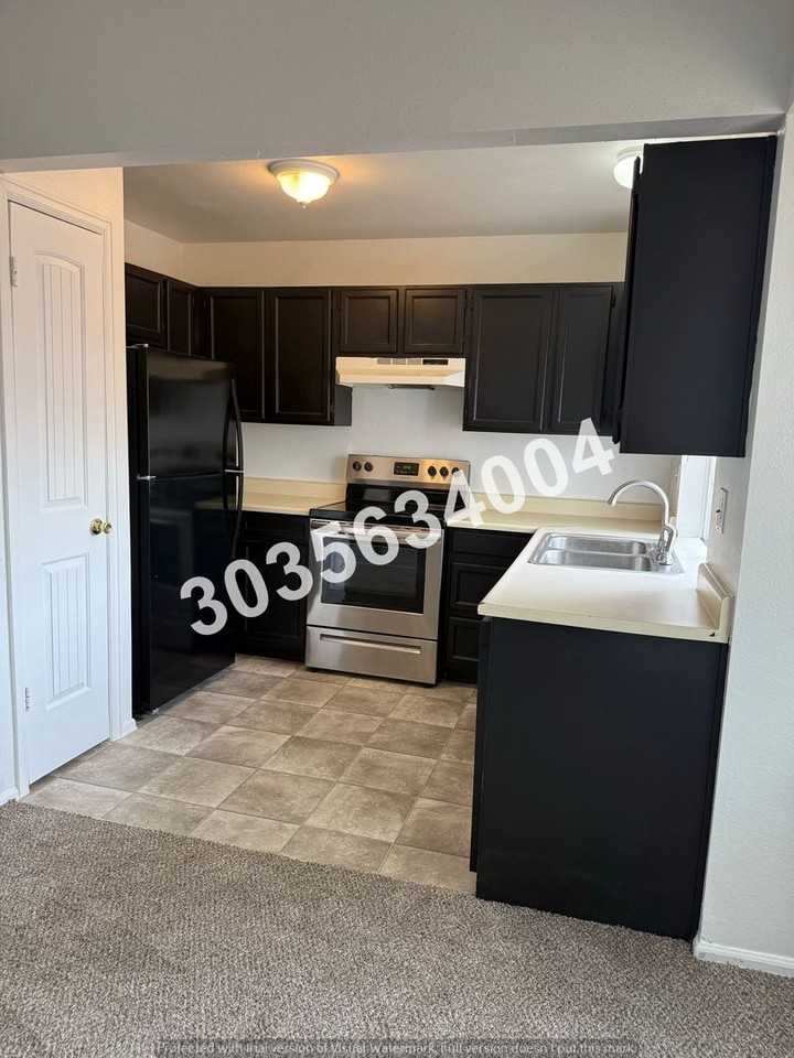 20743 E 43rd Ave - Photo 4 of 7