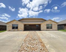 featured image of 943 Laila Ln