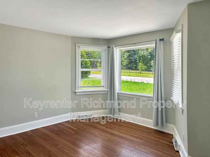 6634 Three Chopt Rd - Photo 4 of 22