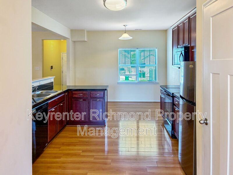 4709 Louisiana St - Photo 3 of 22
