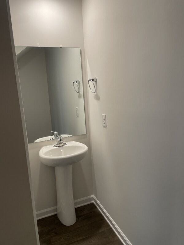 440 Delahays Rd - Photo 6 of 24