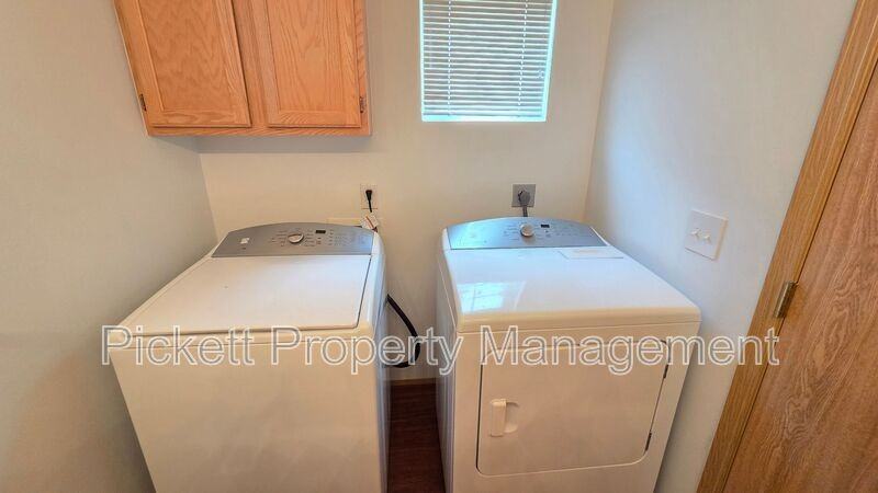 11615 Breckenridge Ln Nw - Photo 7 of 45