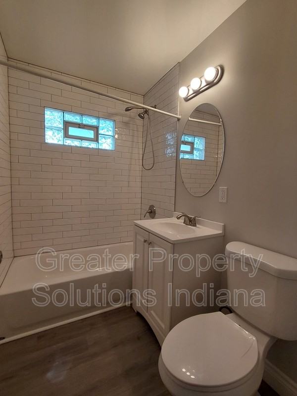 7974 White Oak Ln - Photo 6 of 7