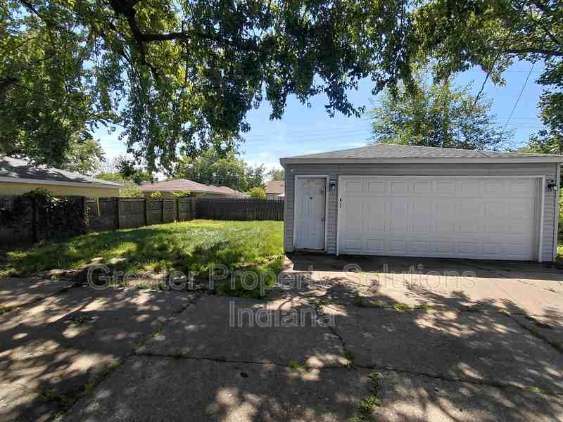7974 White Oak Ln - Photo 7 of 7