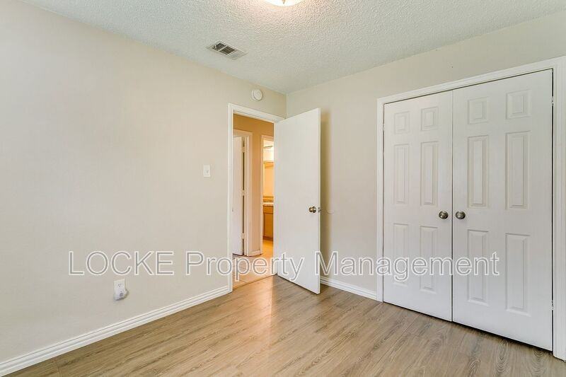 716 S Perkins St #B - Photo 5 of 12