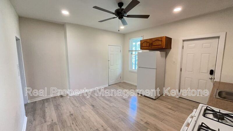 1405 West St #1407 - Photo 7 of 16
