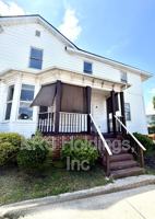 featured image of 1701 Grace St