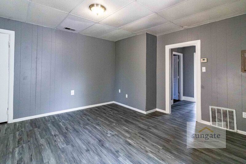 3011 Garrison Blvd #3 - Photo 4 of 9