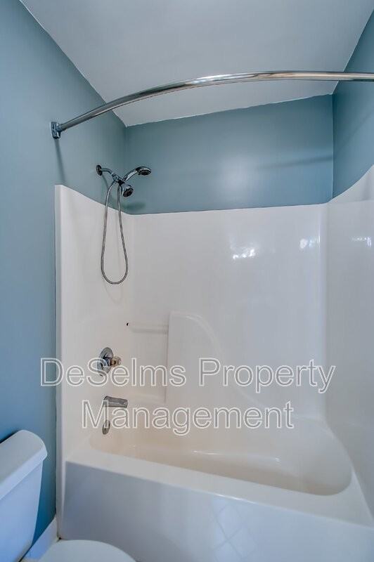 1625 Brentwood Pointe - Photo 5 of 21