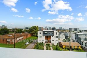 featured image of 1000 Southside Ave