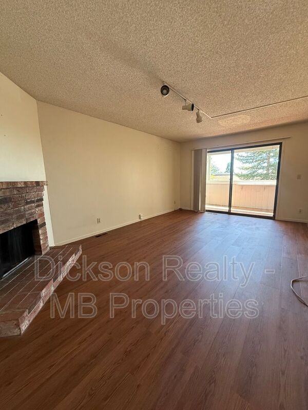 3485 Rosalinda Dr - Photo 3 of 15