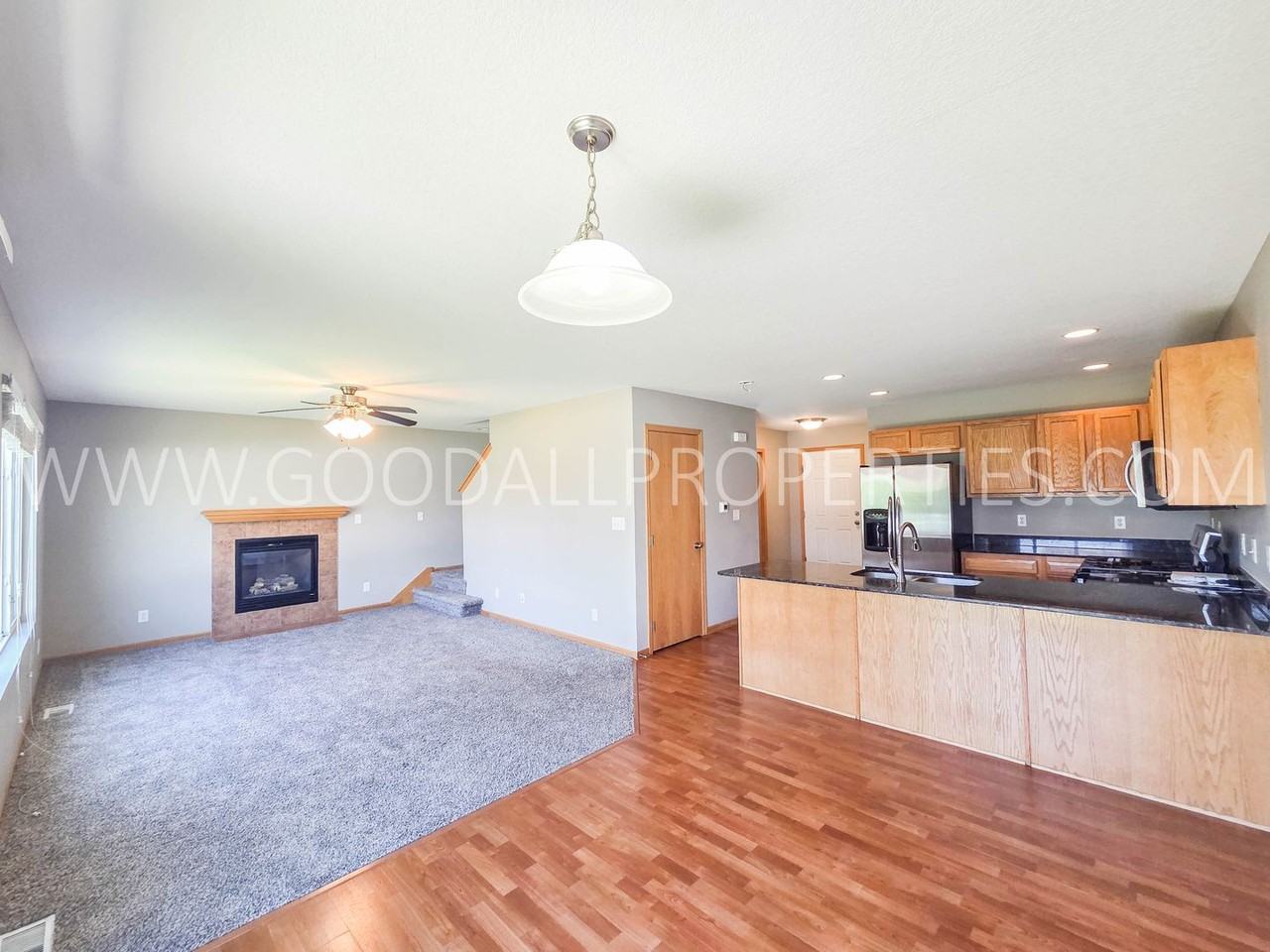4015 154th St - Photo 4 of 23