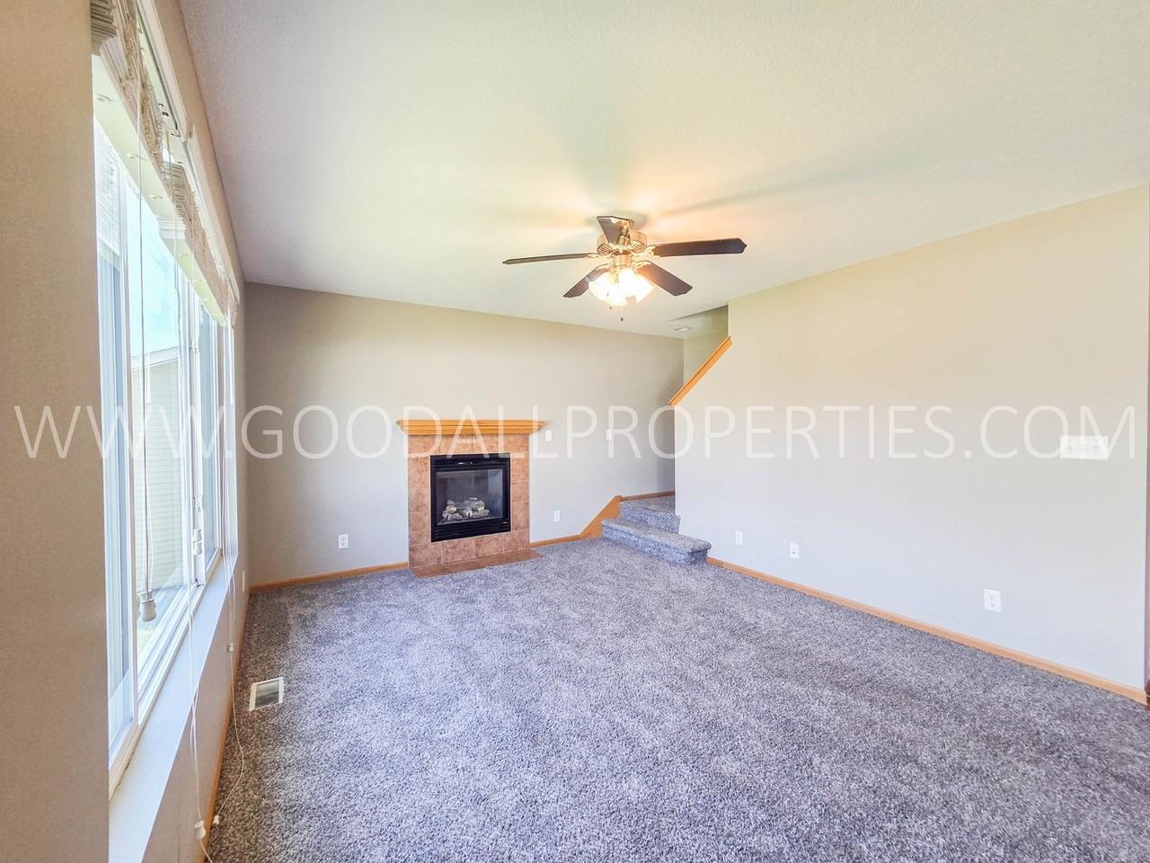 4015 154th St - Photo 7 of 23