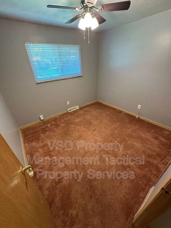 6188 Cabrini Ln - Photo 6 of 30