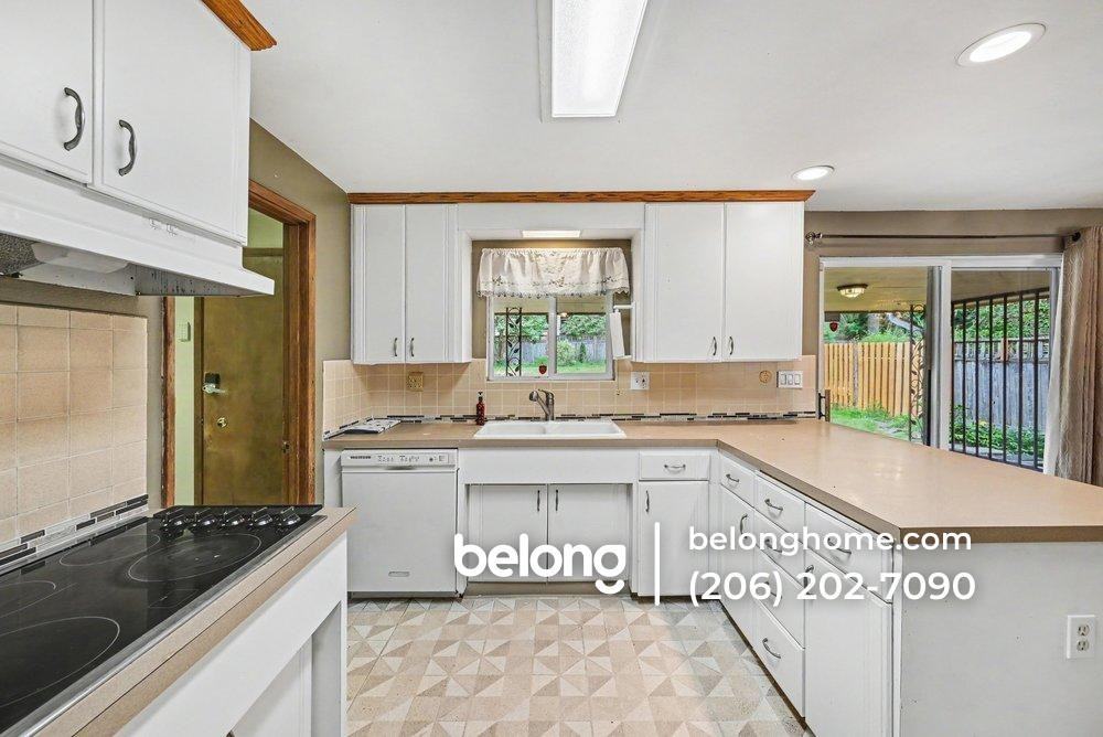 1220 E Laurel St - Photo 6 of 24