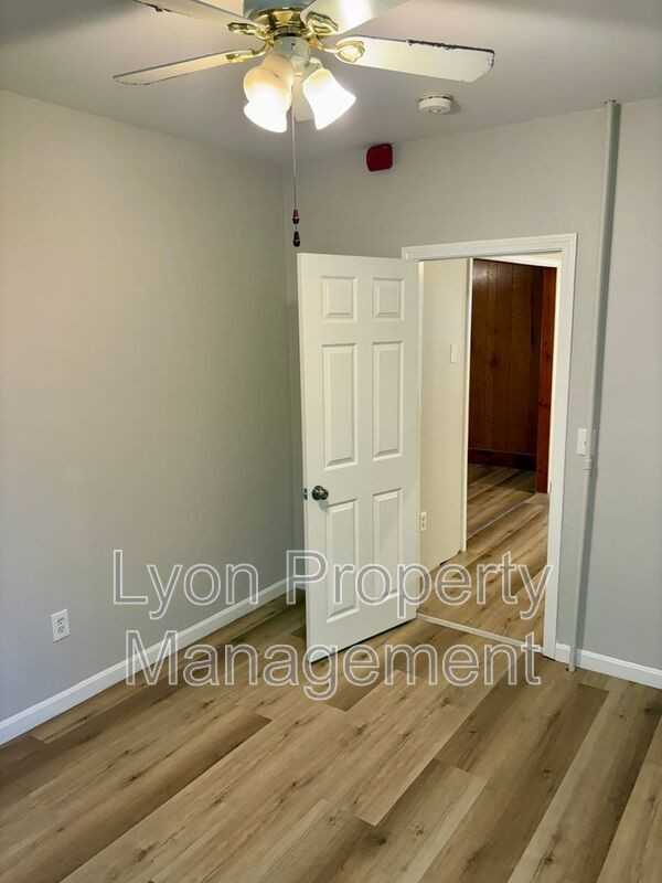 92 Anthony Ave - Photo 5 of 15