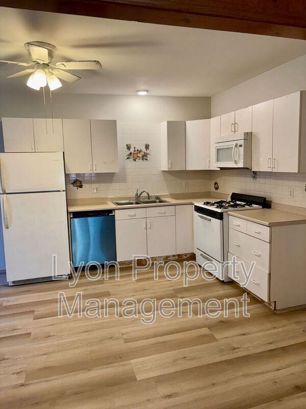 92 Anthony Ave - Photo 6 of 15