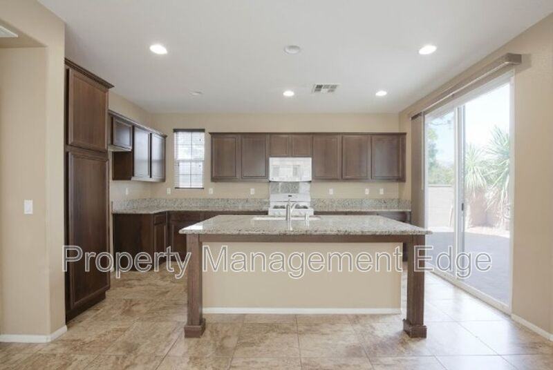 45830 Daviana Way - Photo 5 of 26