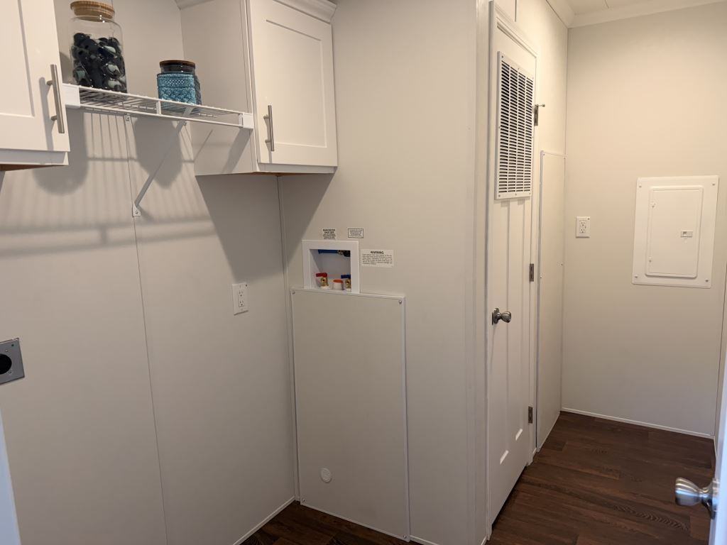 121 Cimarron - Photo 7 of 34