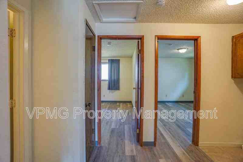 2815 Caples Ave #1 - Photo 7 of 15