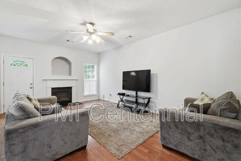 2197 Capella Cir Sw - Photo 7 of 25