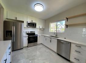 424 Manhattan Ave - Photo 1 of 1