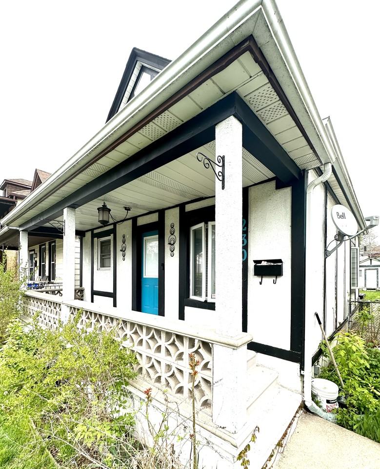 230 Pierre Avenue - Photo 5 of 14