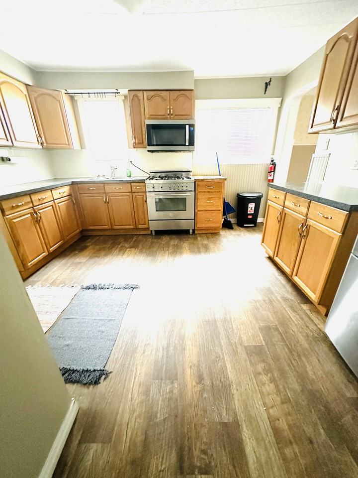 230 Pierre Avenue - Photo 6 of 14