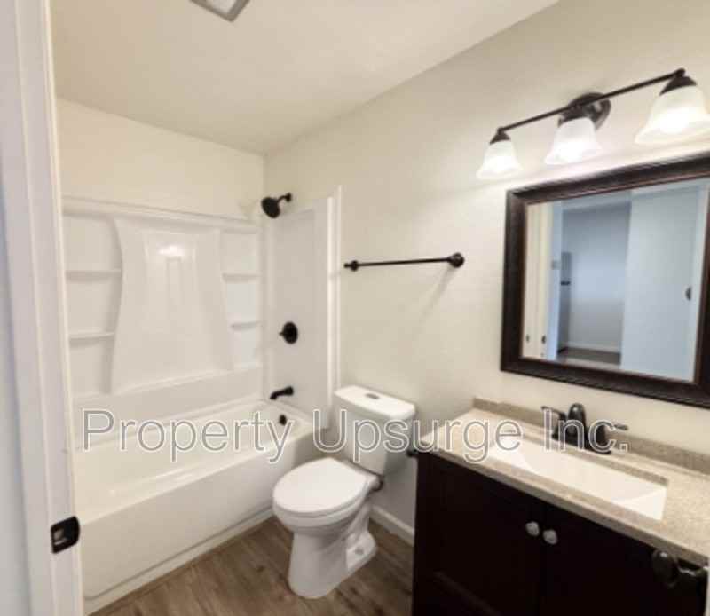 540 South St #6 - Photo 6 of 14
