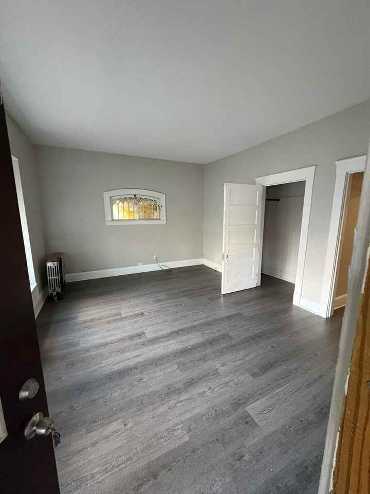 1381 W 116th St - Photo 2 of 8
