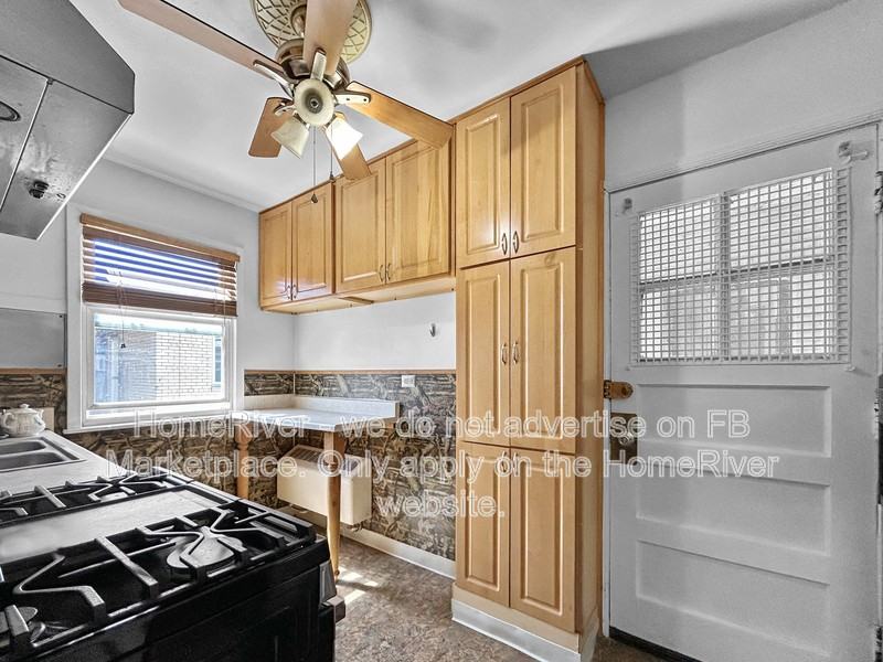 2038 E 72nd Pl #3 - Photo 2 of 17