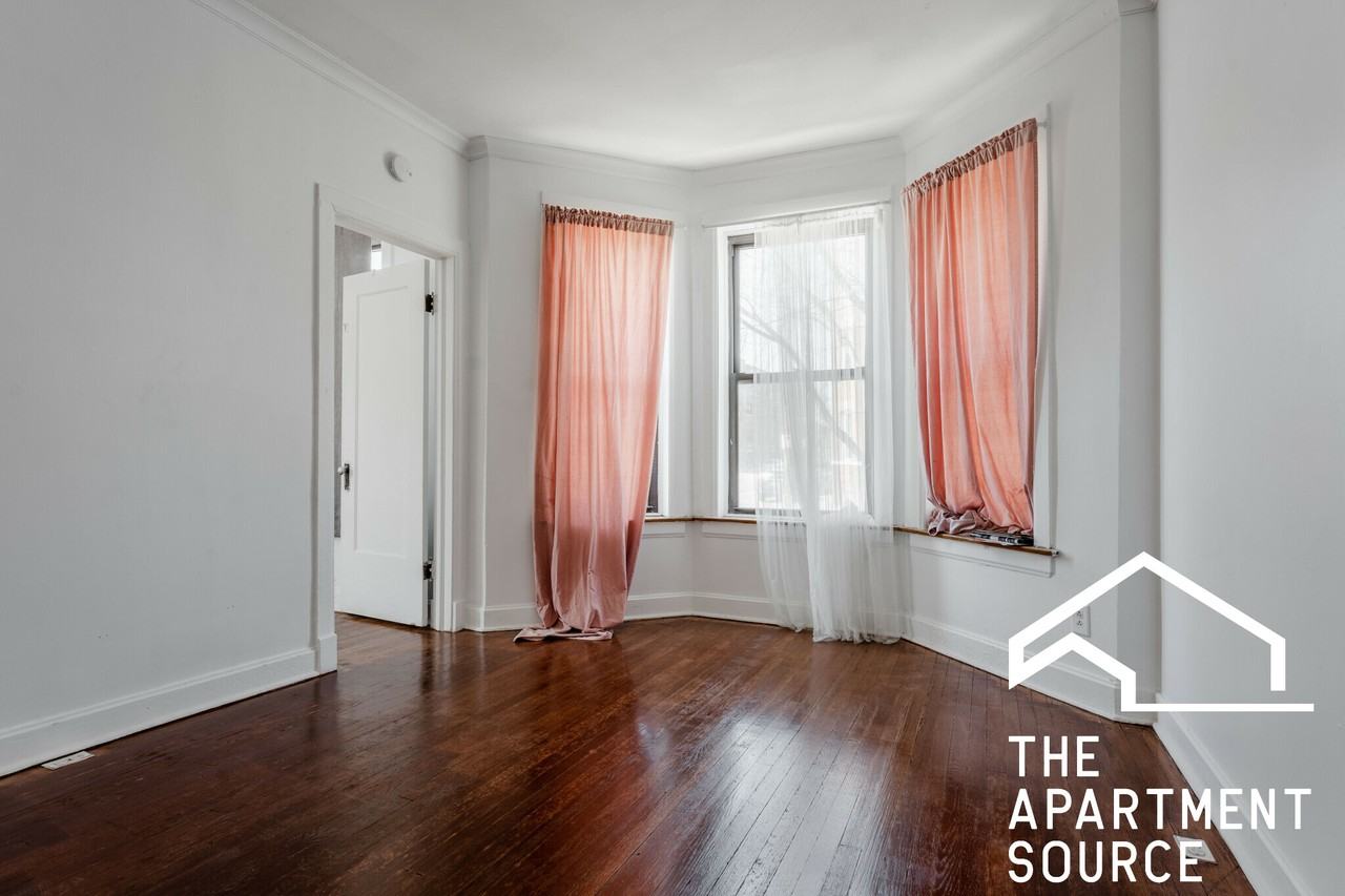 1001 N Richmond St #2S - Photo 4 of 16